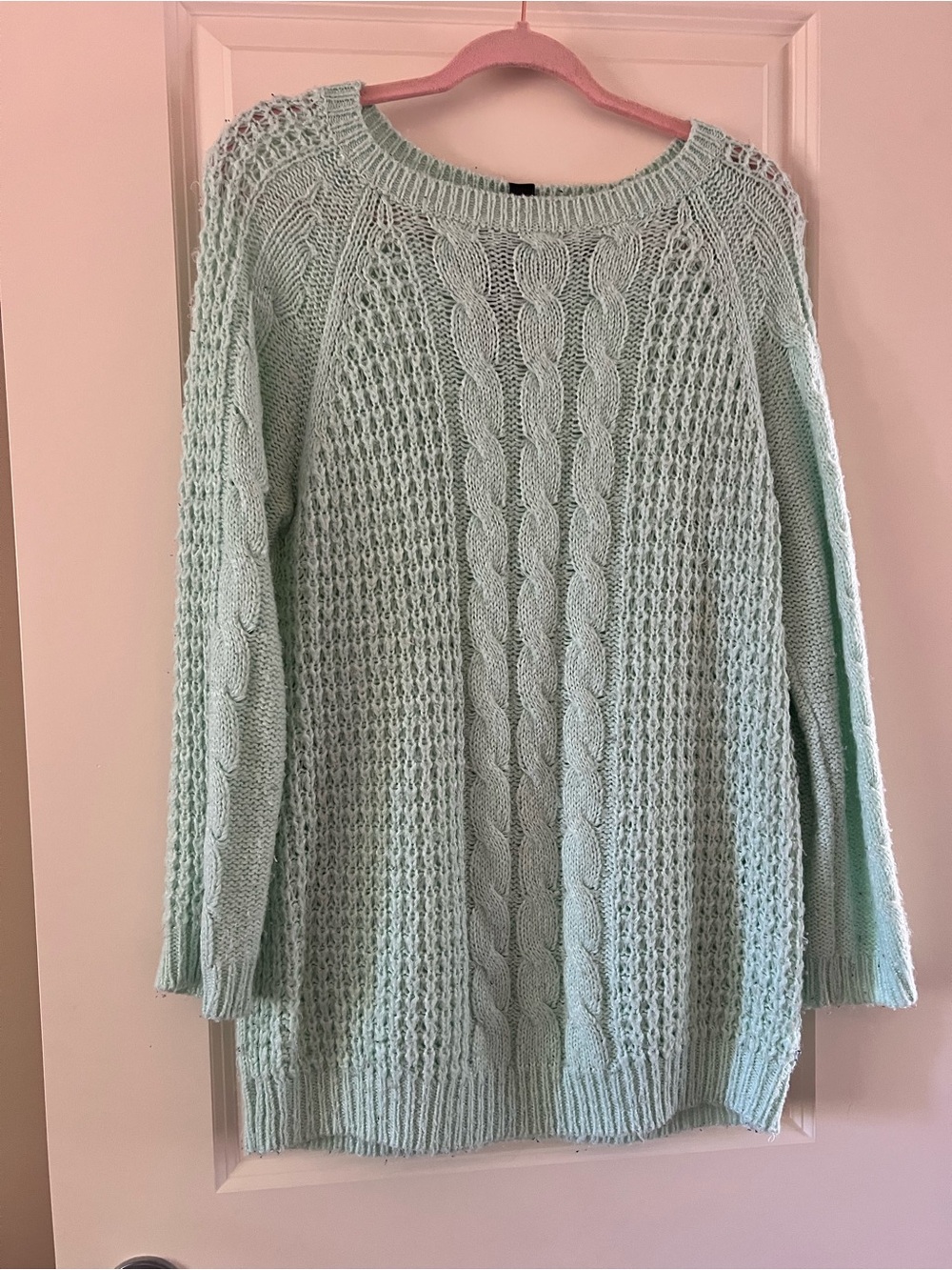 3/$20 - Mint Cable Knit Women’s Sweater